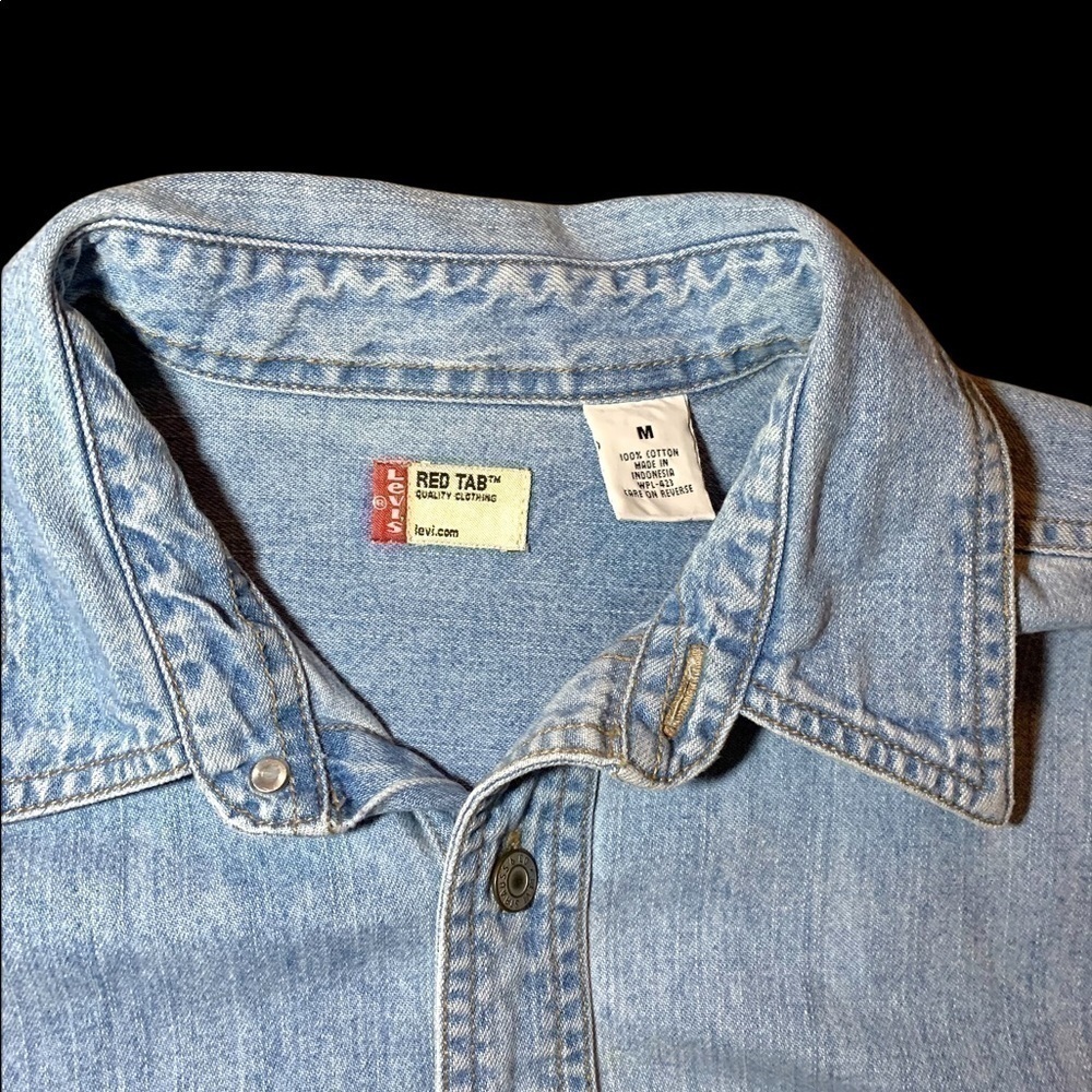 Vintage Levis Red Tab Denim Shirt Men's Med - Picture 7 of 7